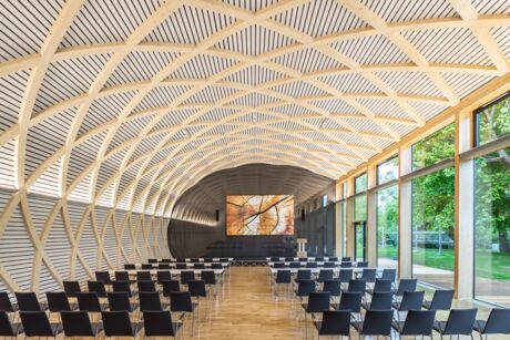 Institut für Holztechnologie an der TU Dresden - Foto: Steffen Spitzner