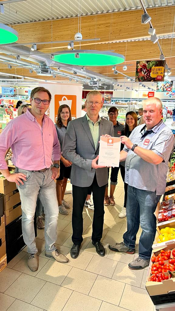 Generationenfreundlich einkaufen: REWE Alscher Leisnig